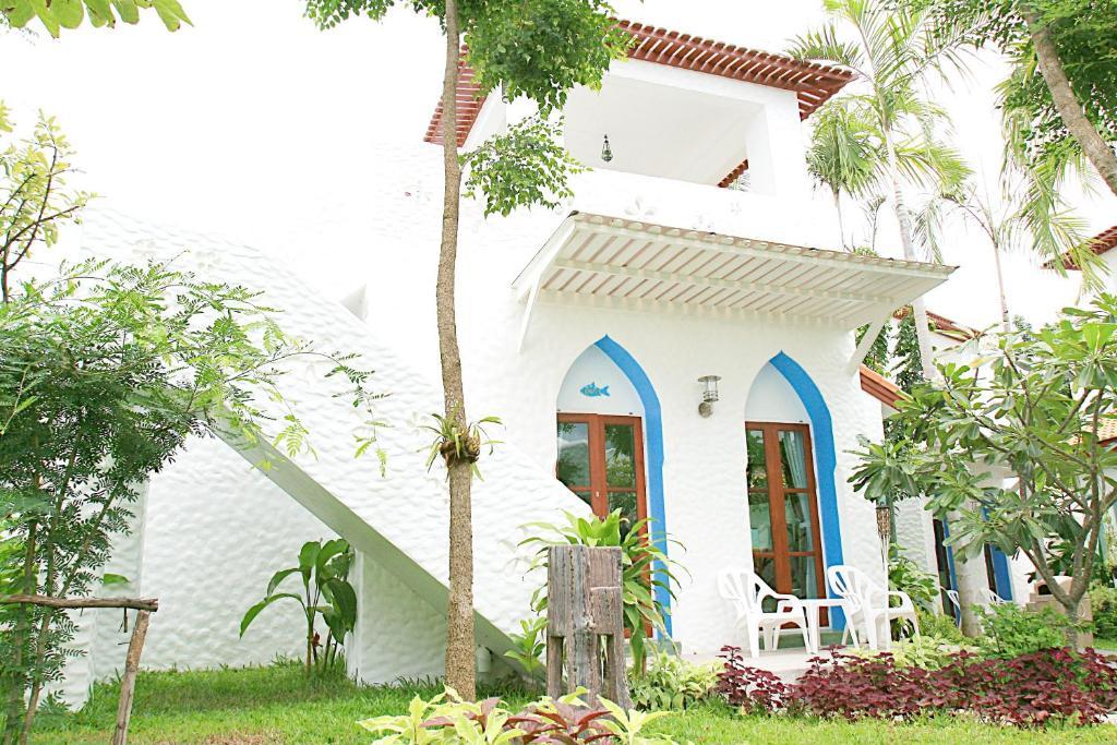 Baanmontra Beach Resort - Bankrut Zimmer foto