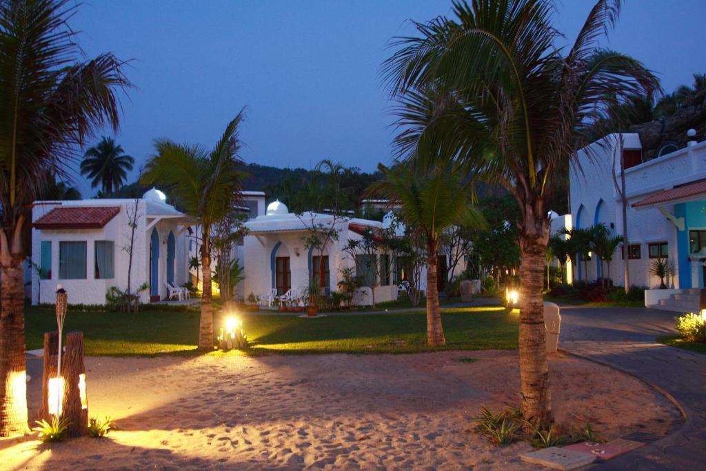 Baanmontra Beach Resort - Bankrut Zimmer foto
